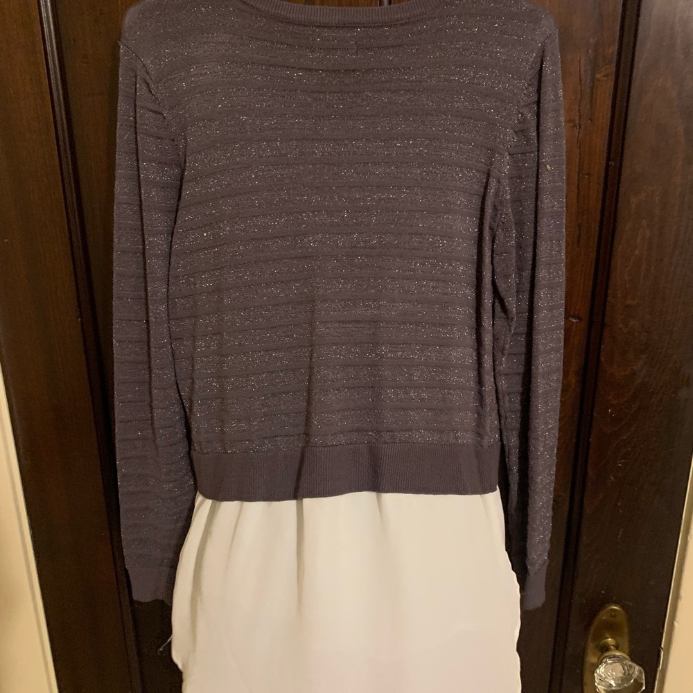 Sweater with faux blouse hanging out - Picture 2 of 3